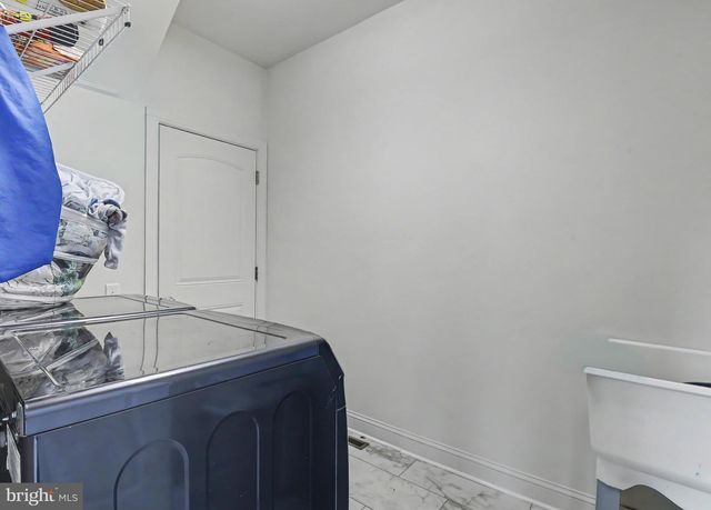 301 E FURROW LN, Newark, DE 19702