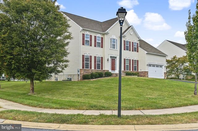301 E FURROW LN, Newark, DE 19702