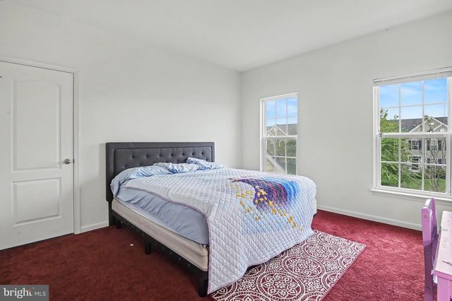 301 E FURROW LN, Newark, DE 19702