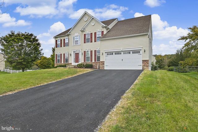 301 E FURROW LN, Newark, DE 19702