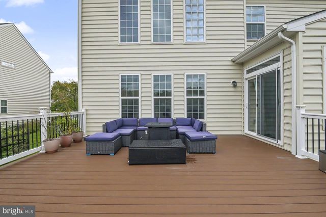 301 E FURROW LN, Newark, DE 19702