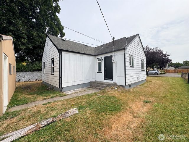 511 20th, Longview, WA 98632