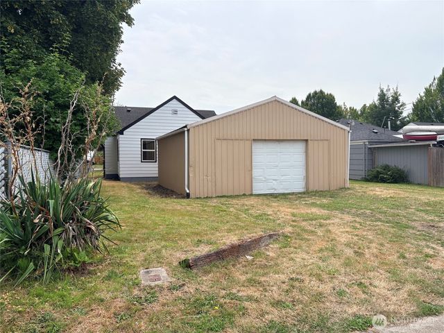 511 20th, Longview, WA 98632
