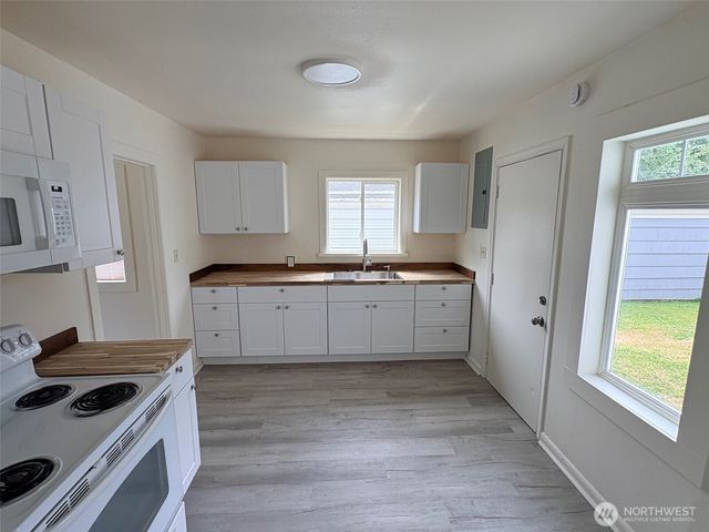 511 20th, Longview, WA 98632