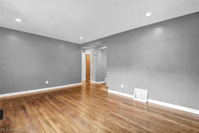735 Cuyahoga Street, Kent, OH 44240