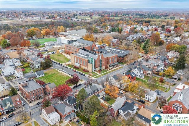 1032 Main Street, Bethlehem City, PA 18018