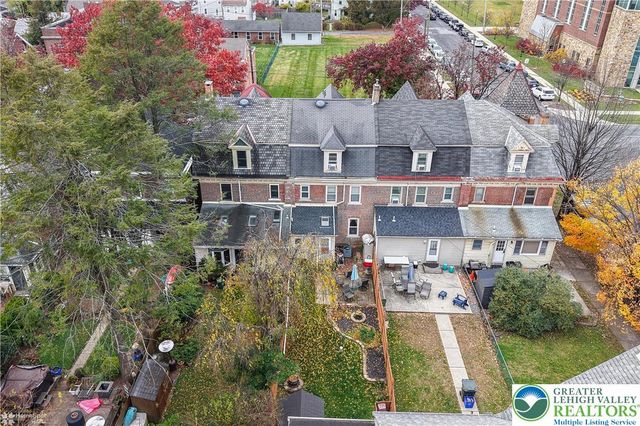 1032 Main Street, Bethlehem City, PA 18018