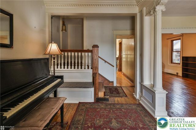 1032 Main Street, Bethlehem City, PA 18018