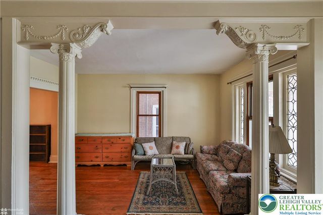 1032 Main Street, Bethlehem City, PA 18018