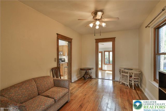 1032 Main Street, Bethlehem City, PA 18018