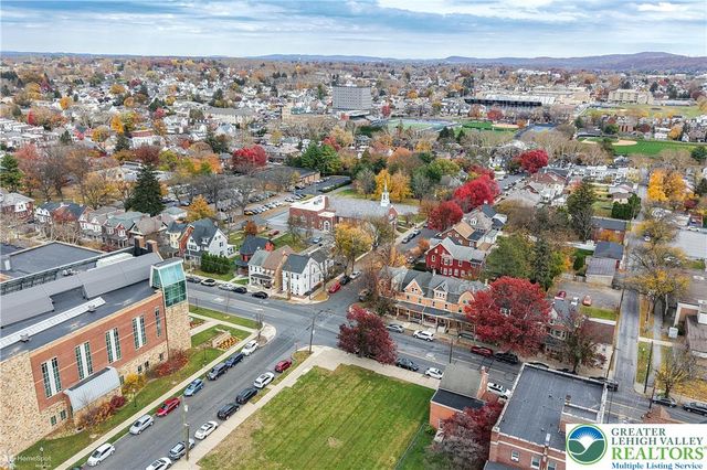 1032 Main Street, Bethlehem City, PA 18018