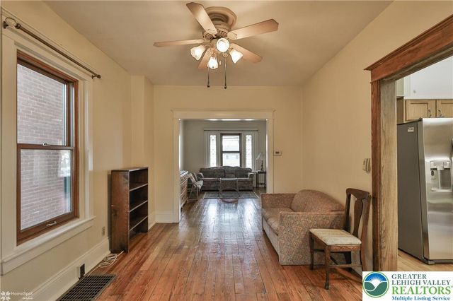 1032 Main Street, Bethlehem City, PA 18018