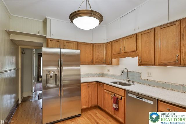 1032 Main Street, Bethlehem City, PA 18018