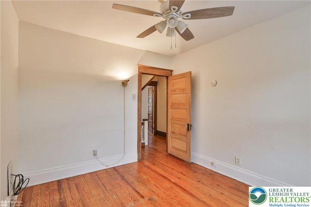 1032 Main Street, Bethlehem City, PA 18018