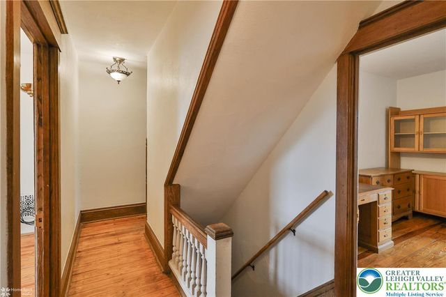 1032 Main Street, Bethlehem City, PA 18018