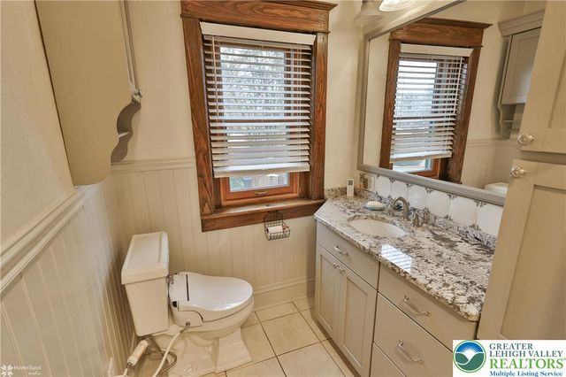 1032 Main Street, Bethlehem City, PA 18018