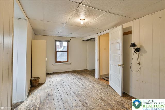 1032 Main Street, Bethlehem City, PA 18018