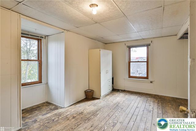 1032 Main Street, Bethlehem City, PA 18018