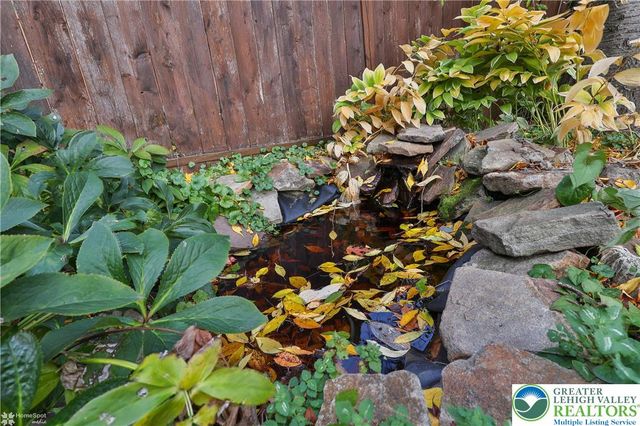 1032 Main Street, Bethlehem City, PA 18018