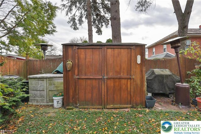 1032 Main Street, Bethlehem City, PA 18018