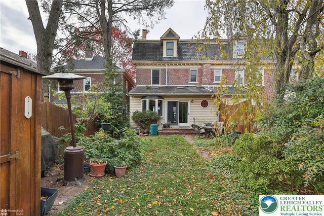 1032 Main Street, Bethlehem City, PA 18018