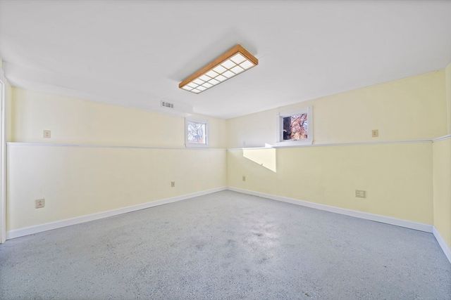 32 Fairview Ave, Scituate, MA 02066