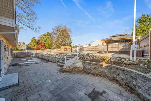 32 Fairview Ave, Scituate, MA 02066