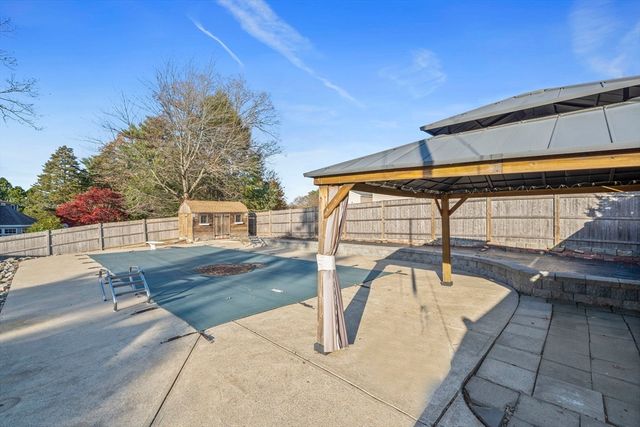 32 Fairview Ave, Scituate, MA 02066