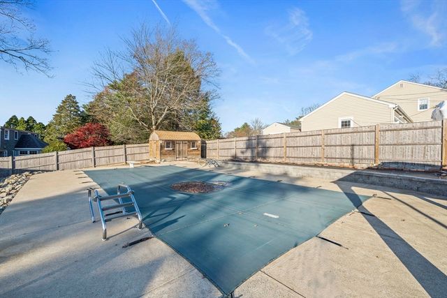 32 Fairview Ave, Scituate, MA 02066