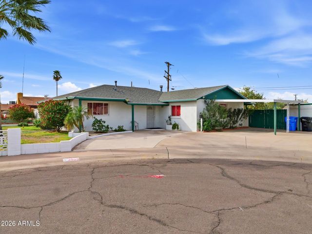 3008 N 45TH Drive, Phoenix, AZ 85031