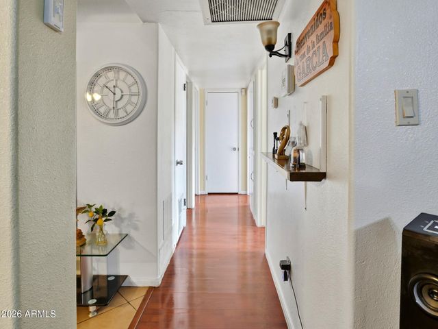 3008 N 45TH Drive, Phoenix, AZ 85031