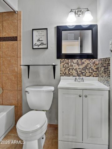 3008 N 45TH Drive, Phoenix, AZ 85031