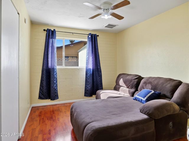 3008 N 45TH Drive, Phoenix, AZ 85031