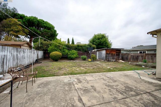 25512 Tarman Ave, Hayward, CA 94544