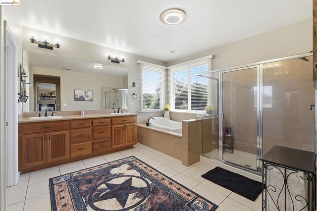 3438 Keystone Loop, Discovery Bay, CA 94505