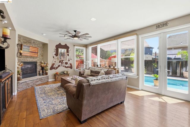 3438 Keystone Loop, Discovery Bay, CA 94505