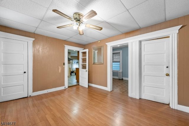 85 Kearney St, Paterson City, NJ 07522