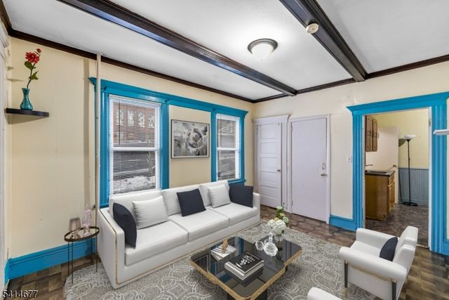 85 Kearney St, Paterson City, NJ 07522