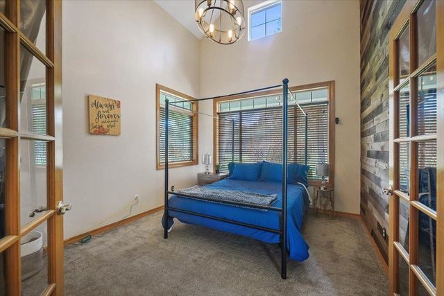 305 W Viewmont Ln, Spokane, WA 99224