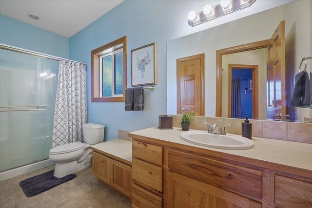 305 W Viewmont Ln, Spokane, WA 99224