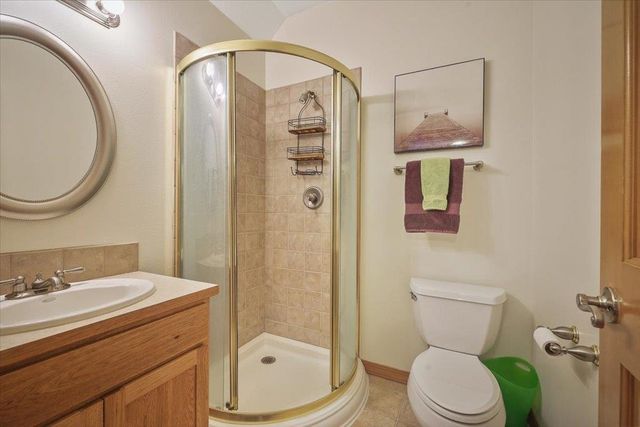 305 W Viewmont Ln, Spokane, WA 99224