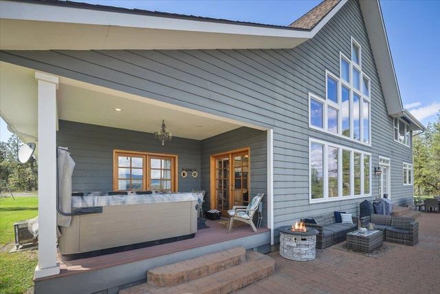 305 W Viewmont Ln, Spokane, WA 99224