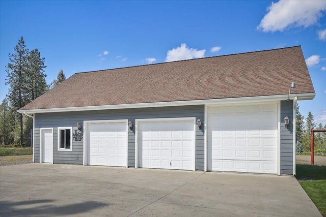 305 W Viewmont Ln, Spokane, WA 99224