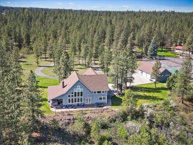 305 W Viewmont Ln, Spokane, WA 99224