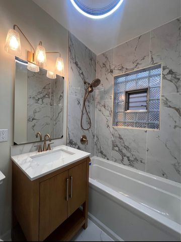 6606 S Richmond Street, Chicago, IL 60629