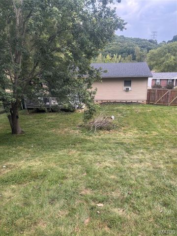 3833 Red Bud Drive, Imperial, MO 63052