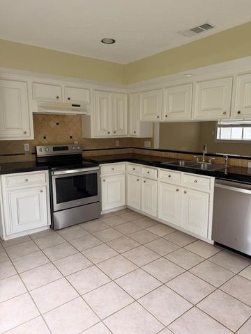 15915 Indian Springs Trail, Stagecoach, TX 77355