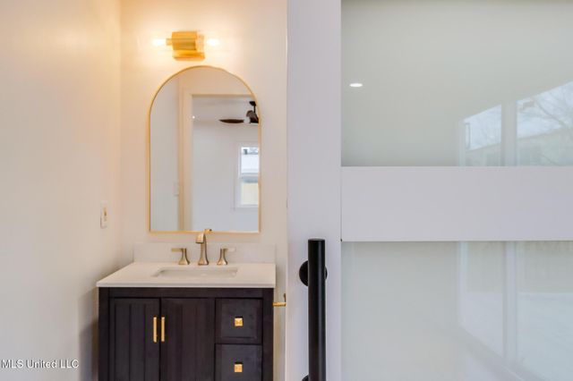 555 Saint John Street, Bay Saint Louis, MS 39520