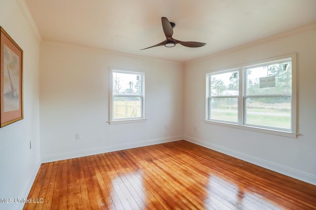 555 Saint John Street, Bay Saint Louis, MS 39520