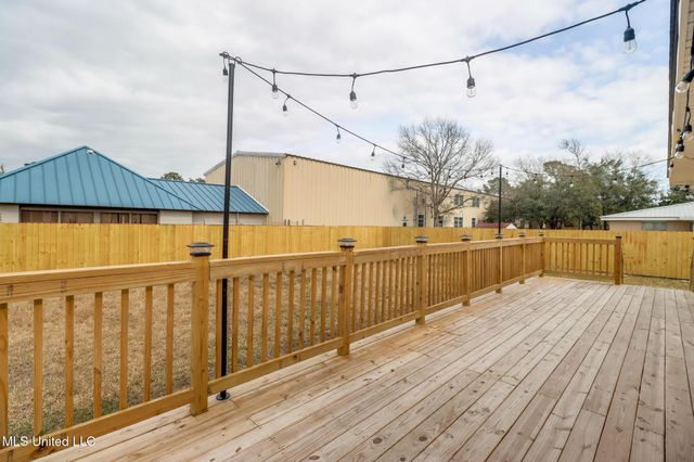 555 Saint John Street, Bay Saint Louis, MS 39520